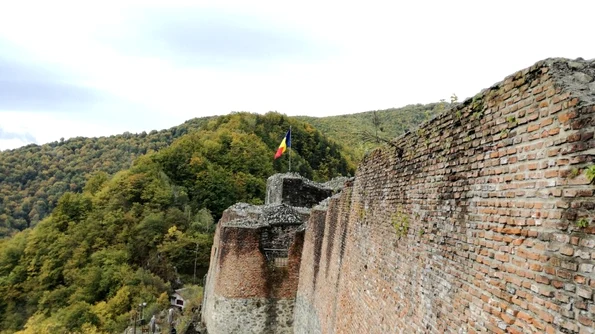 Poenari    cetatea lui Negru Vodă / FOTO jpeg