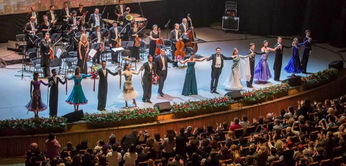 Schoenbrunn Palace Orchestra Vienna