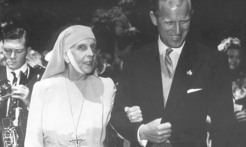 4 ei doi iar jpg jpeg