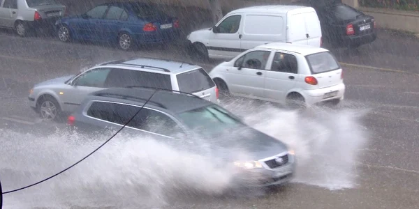 Ploaia torenţială a făcut ravagii la Constanţa