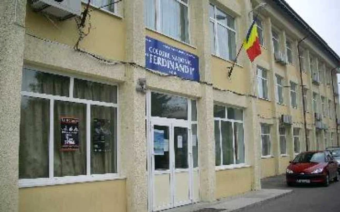 Bacău: Cursurile Colegiului Ferdinand vor fi suspendate săptămâna viitoare din cauza gripei porcine (UPDATE)