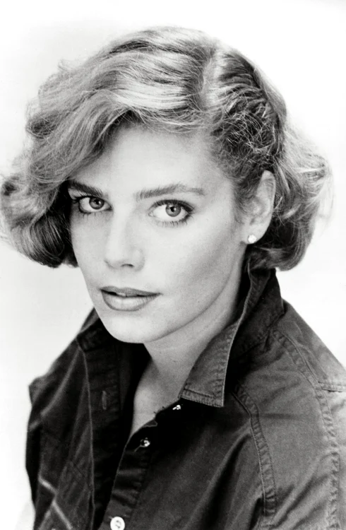 Kelly McGillis, în rolul lui Charlie