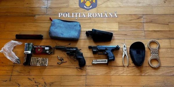 Arme și muniție găsite în locuința unui bărbat din Timișoara  politia romana jpeg