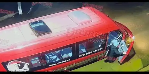 accident tacuta 2gif gif