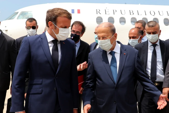 Emmanuel Macron şi preşedintele libanez Michel Aoun FOTO EPA-EFE