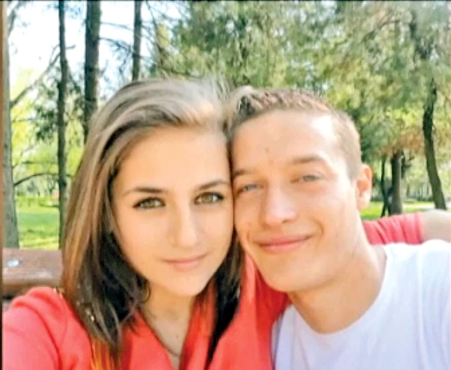 
    Cristina se despărţise de câteva luni  de cel care avea să-i curme viaţa Captura: PRO TV  