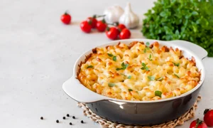 Macaroane cu branza  Sursa foto shutterstock 1420809050 jpg