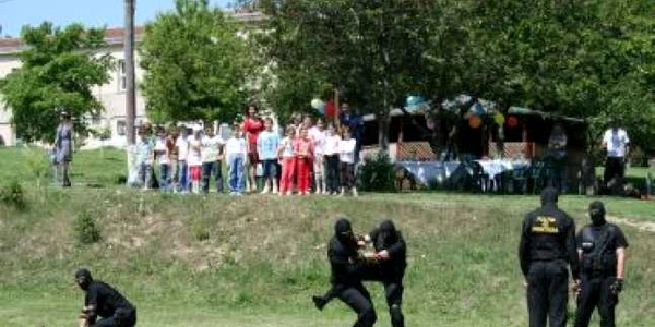 Constanta: Porţi deschise pentru elevi, la Poliţia de Frontieră