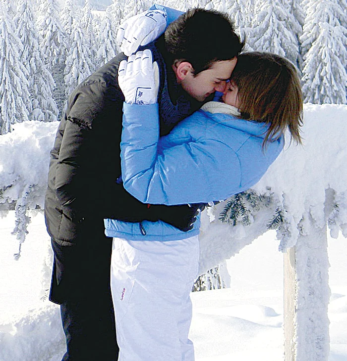 Prima dată s-au sărutat  în serial, la scena  de la Susai, astă iarnă