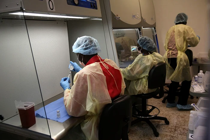 Autoritățile din Guineea au confirmat primul deces din Africa de Vest cauzat de virusul Marburg, o febră hemoragică foarte infecțioasă, asemănătoare cu EbolaFoto: Getty