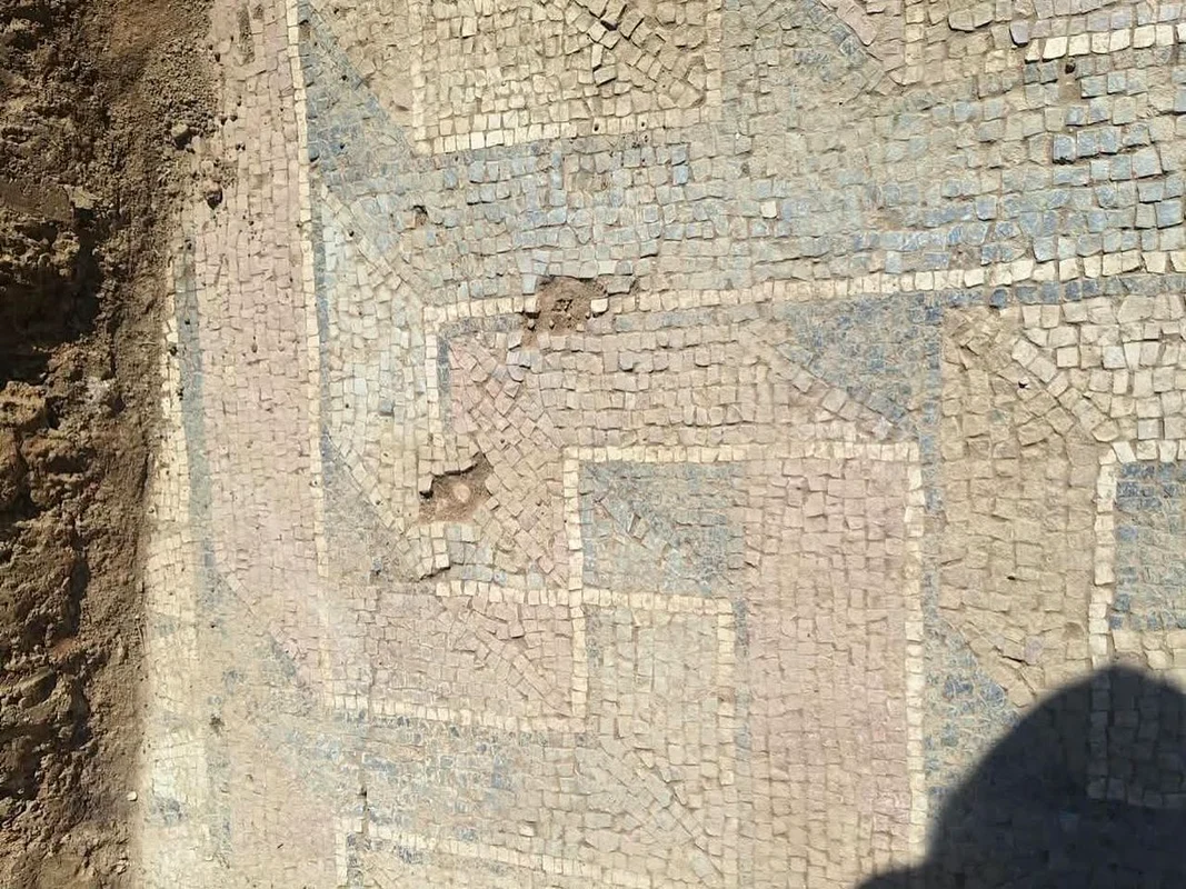 Mozaicuri romane descoperite în satul Qesarat, din Albania 