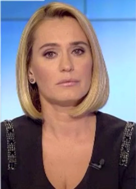 Andreea Esca (Capturi Pro TV)