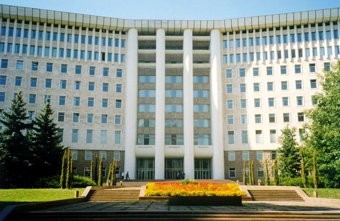 "România a fost întotdeauna un sprijin, un avocat şi un aliat de nădejde" interviu cu Ion HADÂRCĂ jpeg