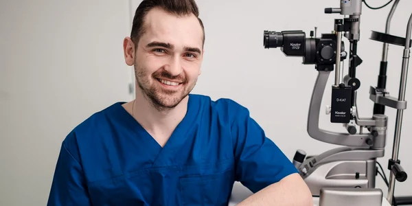 dr Stefan Oprea oftalmolog jpeg