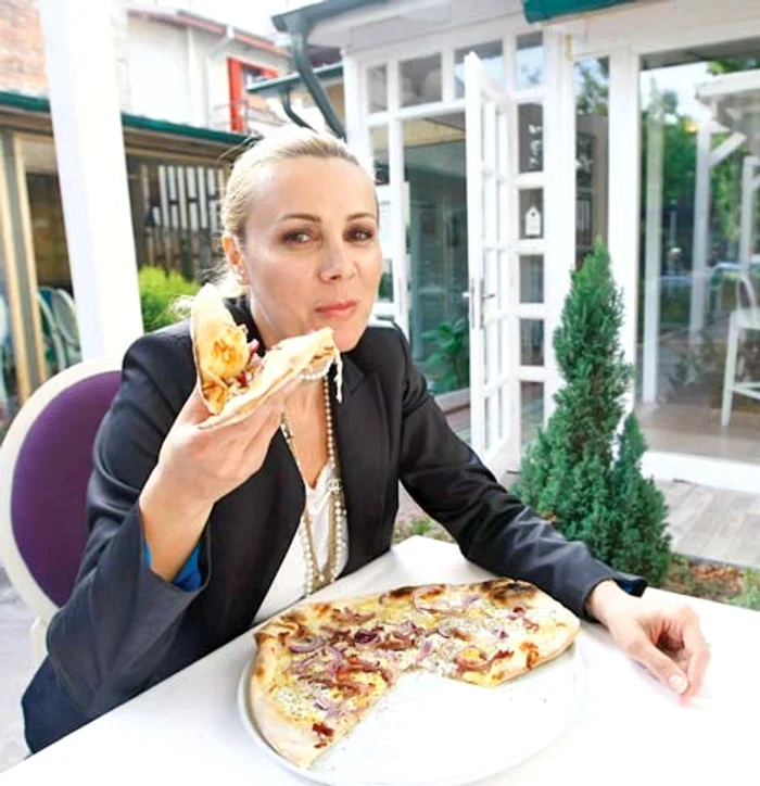 Pizza, mâncarea preferată după 30 de ani