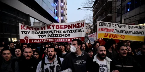 Proteste și momente de reculegere în Grecia după un grav accident de tren martie 2023 FOTO Profimedi (2) jpg