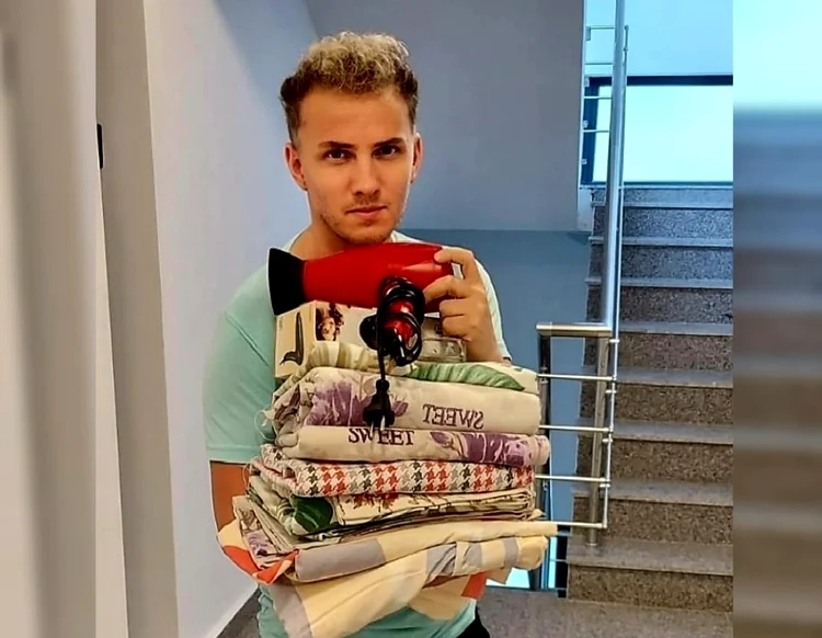 Mihai Trăistariu, jefuit ca-n codru la garsonierele de la mare Sursa: Facebook  