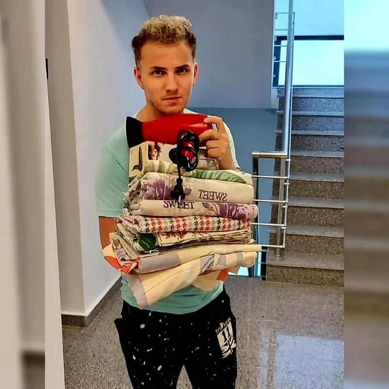 Mihai Traistariu apartamente la mare cazare Mamaia Nord (1) jpg