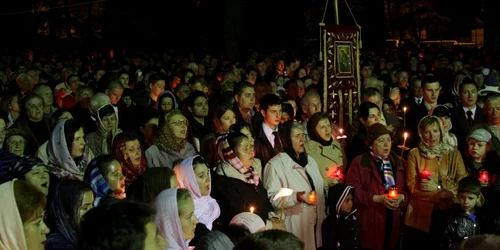 Învierea la Mănăstirea Sf. Ioan cel Nou Suceava. FOTO