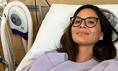 olivia munn cancer spital jpg