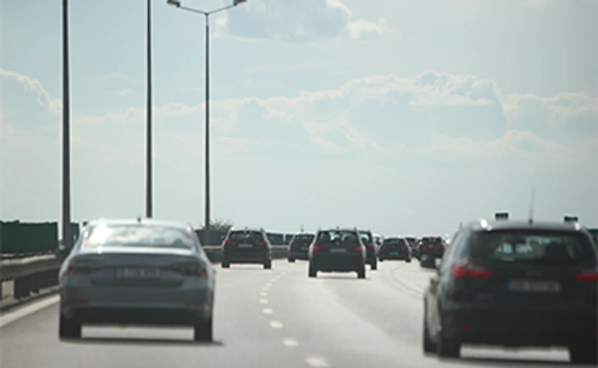 În benzinării nu prea ai unde să arunci un acFoto: Blitz