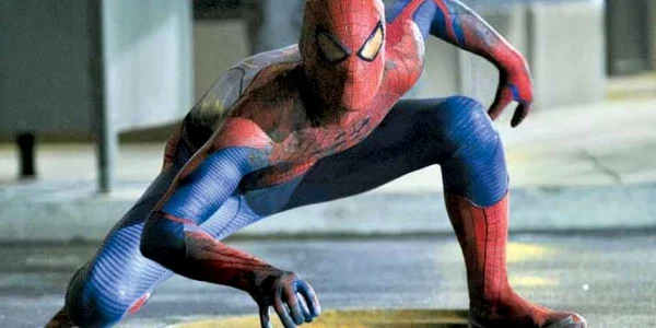 Andrew Garfield,  noul Om-Păianjen
