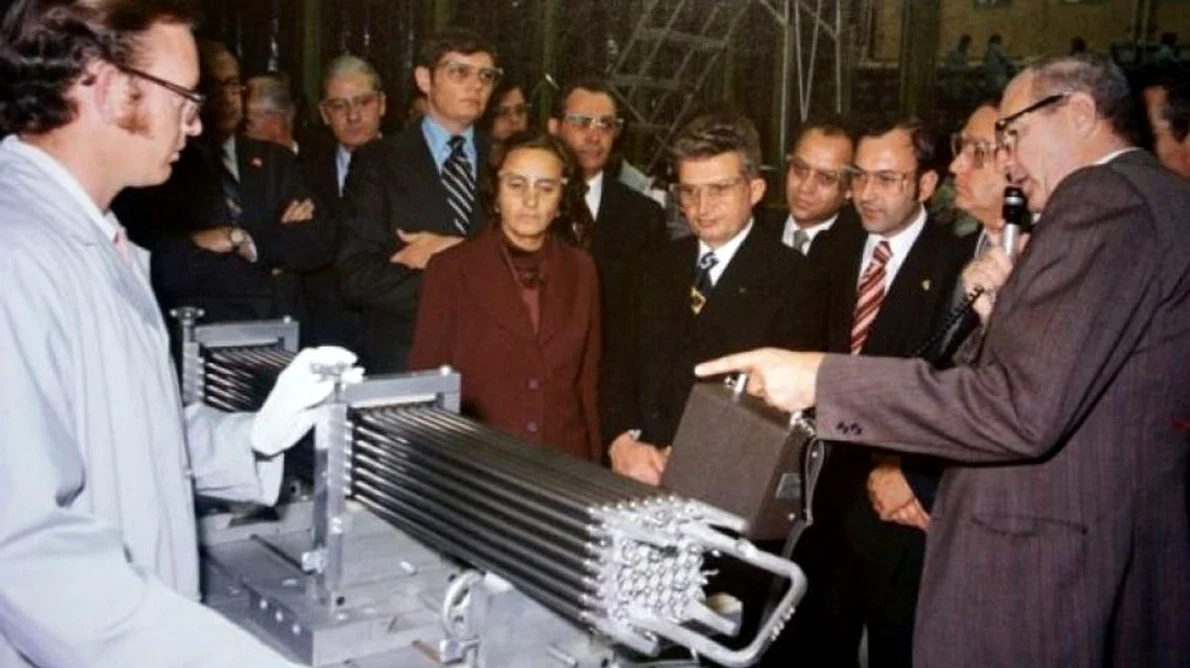 Ceauşescu şi programul nuclear al României jpeg