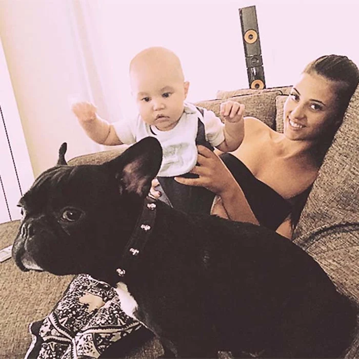 Antonia şi Dominic sunt marile iubiri  ale lui Alex Velea  