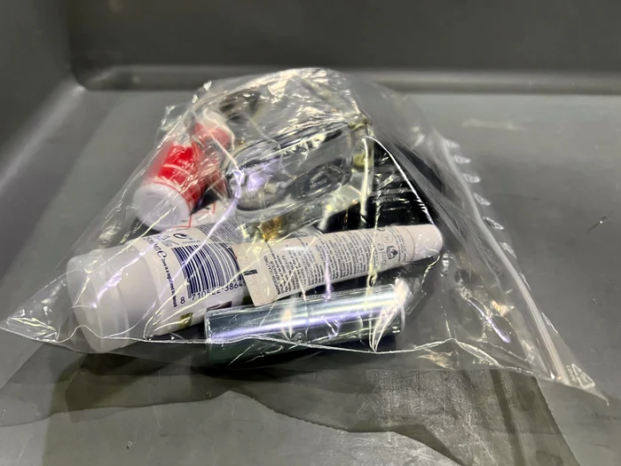 Control de securitate pe Aeroportul Timișoara FOTO AIT