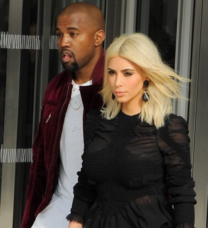 
    Kim Kardashian nu a stat blondă decât o lunăFoto: Splash  