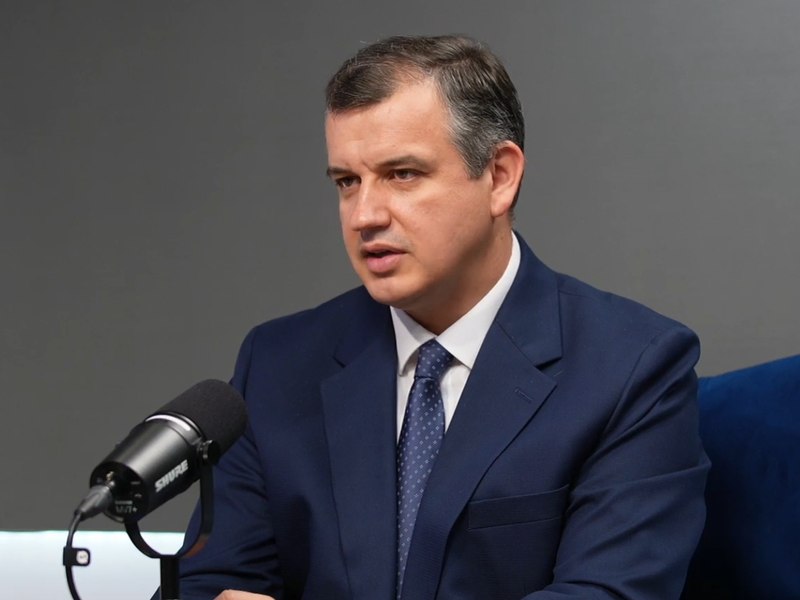 Eugen Tomac îi critică pe liderii politici care „încearcă să pozeze în salvatori”: „Au avut poziții identice cu ale Kremlinului”