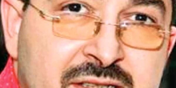 Creatorul de modă Dyandy coordona activităţi de prostituţie şi proxenetism