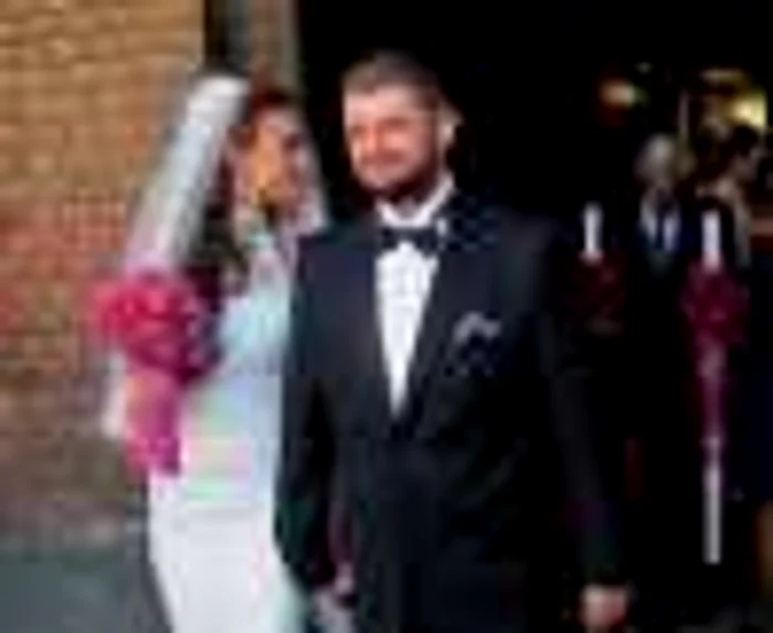 Nunta cu bodyguarzi la Catedrala Mitropolitană