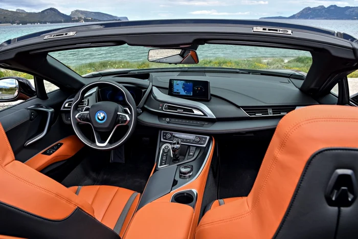 bmw i8 roadster