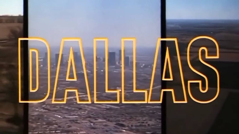 A murit una dintre actrițele din serialul fenomen „Dallas”