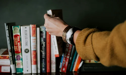 carti foto unsplashed jpeg