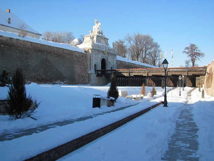 Cetatea Alba Iulia sub zăpadă