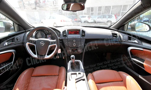 Opel Insignia  a înlocuit în România  modelul Vectra (Fotografii: Sever Gheorghe) jpeg
