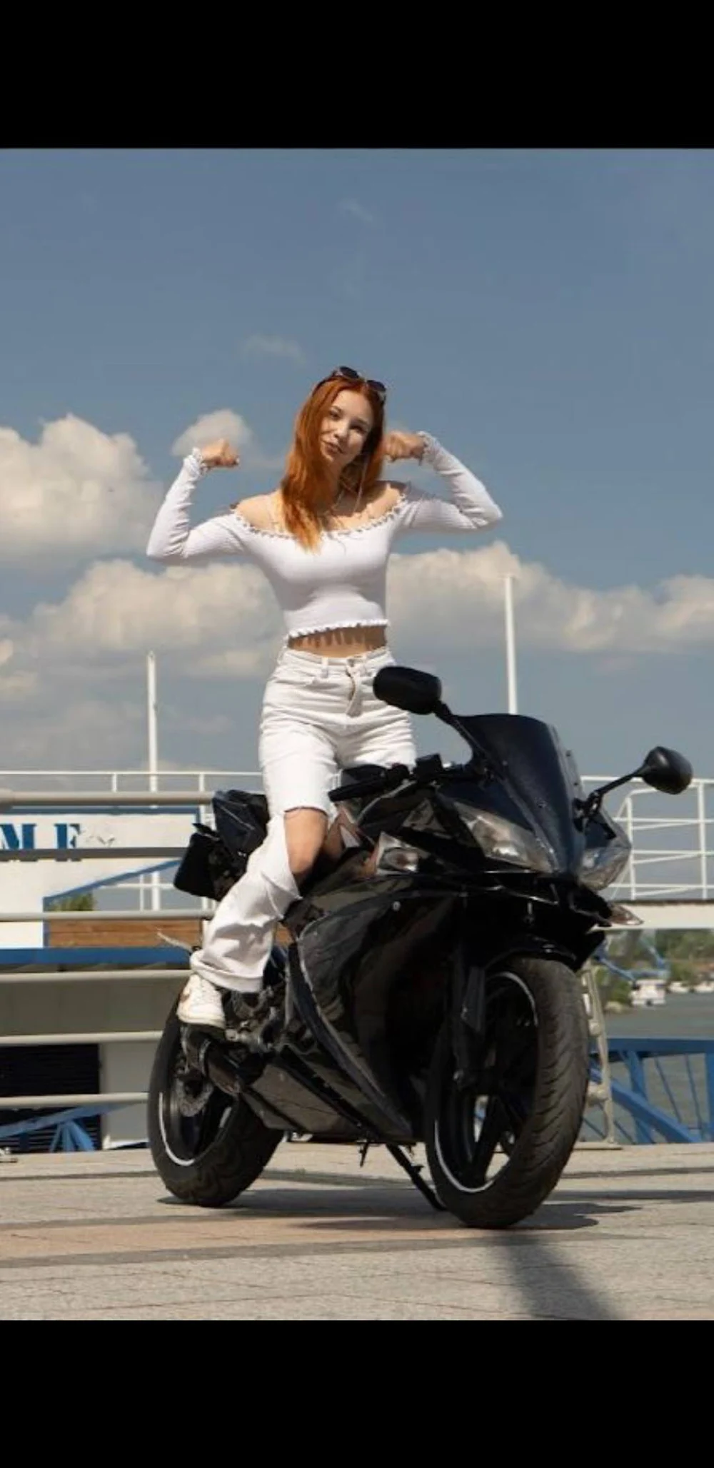 Tragedie la Tulcea. O fată de 18 ani, care suferea de depresie, găsită moartă în casă