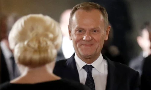 donald tusk ateneul roman jpeg