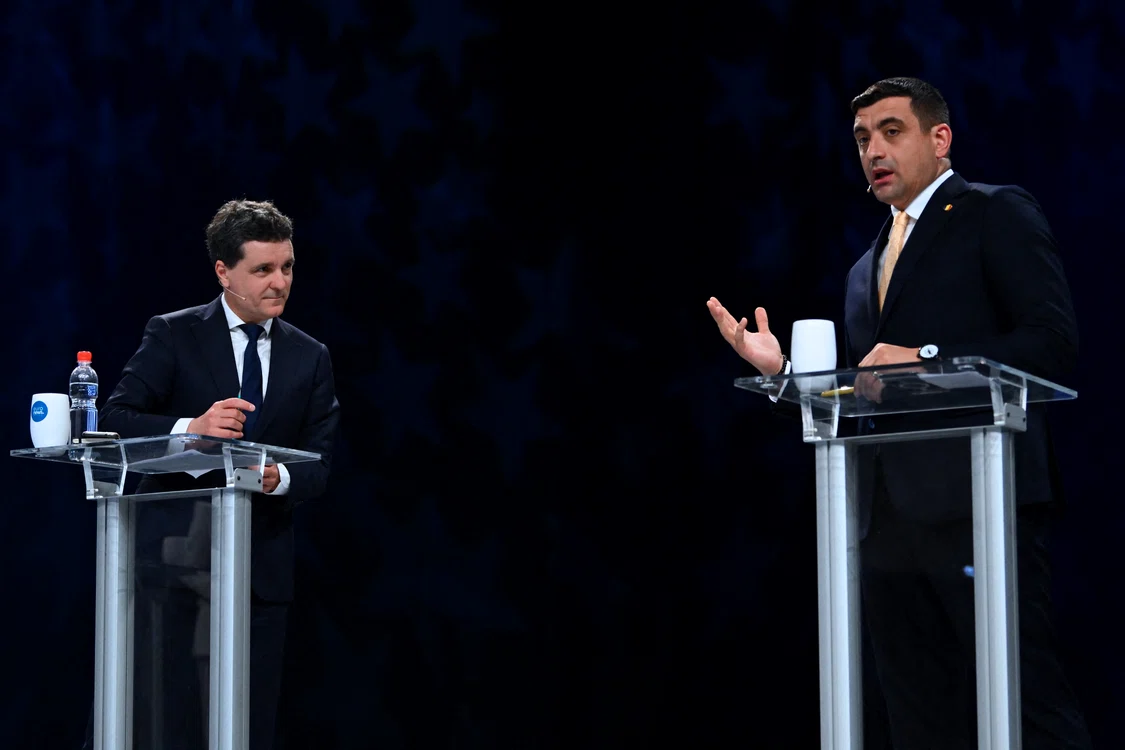 Nicușor Dan și George Simion FOTO: AFP