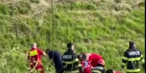 tanar resuscitat pe malul bahluiului foto captura video png