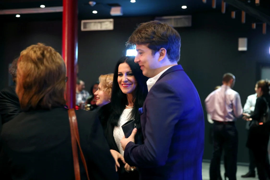 Soprana Angela Gheorghiu s-a aflat printre personalităţile care au onorat cu prezenţa inaugurarea Operetei