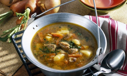 ciorba cu carne si legume jpeg