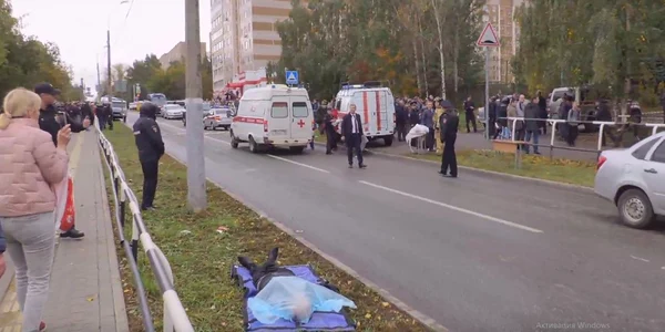 Atac armat la o școală din Rusia Izhevst FOTO Profimedia 