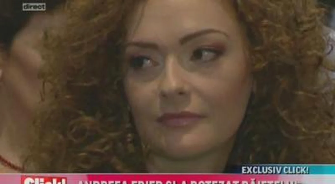 
    Raluca şi Denisa Tănase se pregătesc să lanseze noi obiecte de mobilier de bucătărie care să le poarte numeleFoto Click!  