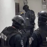 perchezitii politie jpg