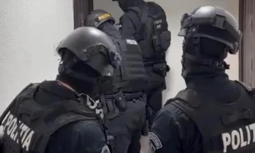 perchezitii politie jpg