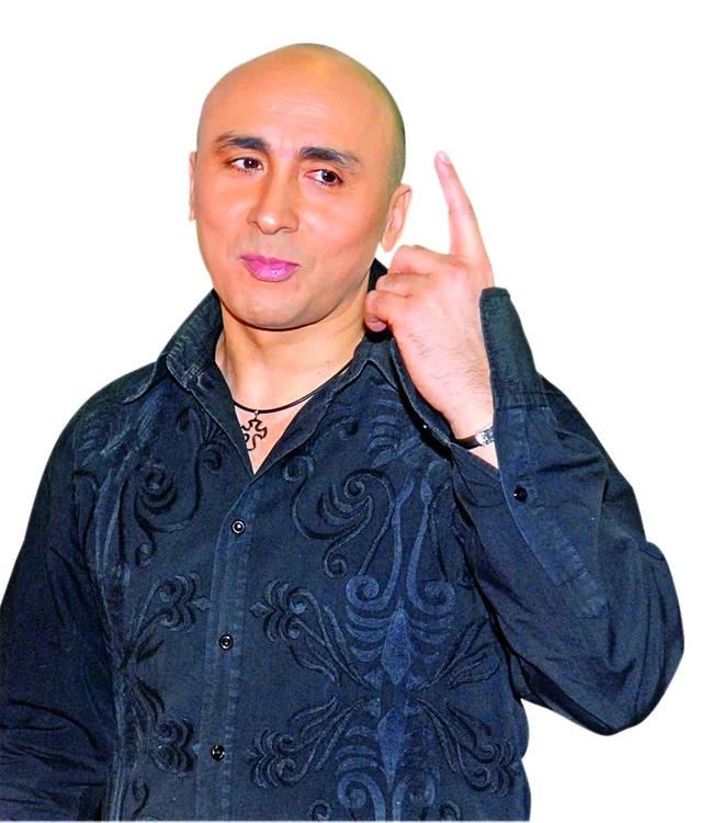 
    Marcel Pavel  