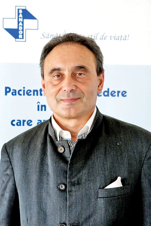 Dr. Ovidiu Grămescu,  medic primar Neurochirurgie, şef Secţie Neurochirurgie,  Spitalul Clinic Sanador